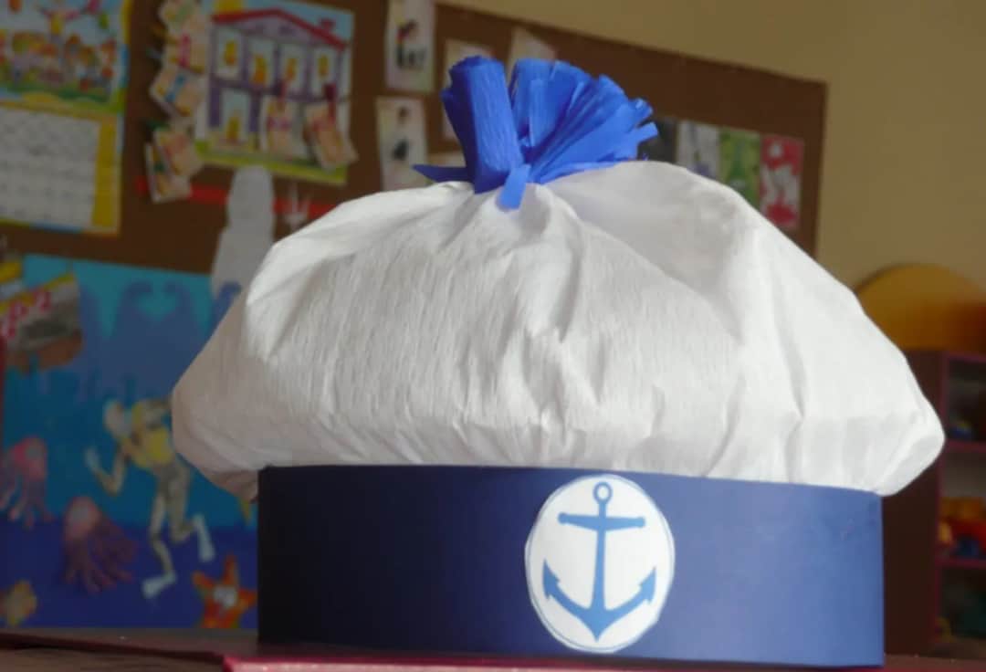 Jak uszyć czapkę marynarza: 8 prostych kroków + wzór do pobrania