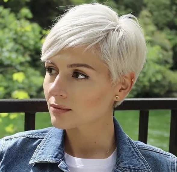 Fryzura pixie: 7 sprawdzonych sposobów na idealne układanie