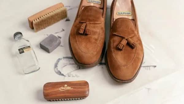 Jak impregnować buty z zamszu, aby uniknąć ich zniszczenia?
