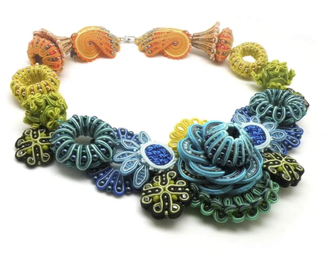 Biżuteria sutasz jak zrobić: krok po kroku do pięknych projektów